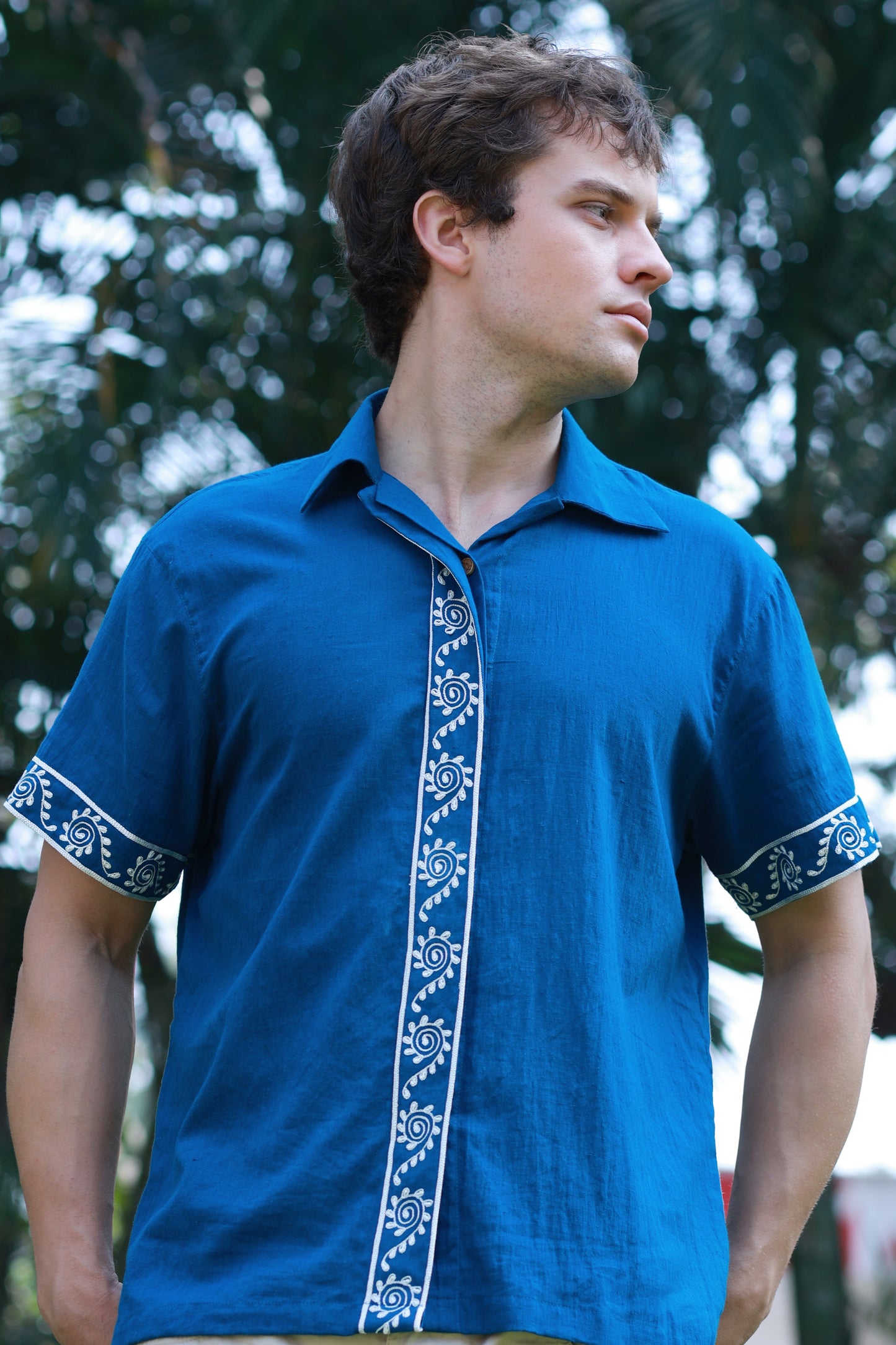 TWIRL SHIRT IN NEELA