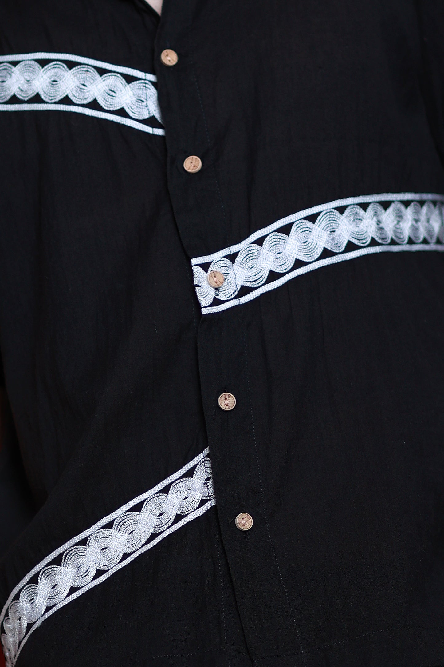TRINE SHIRT IN EBONY