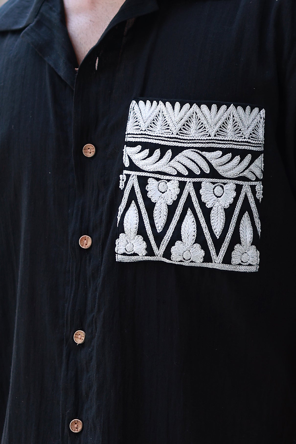 DVI SHIRT IN EBONY