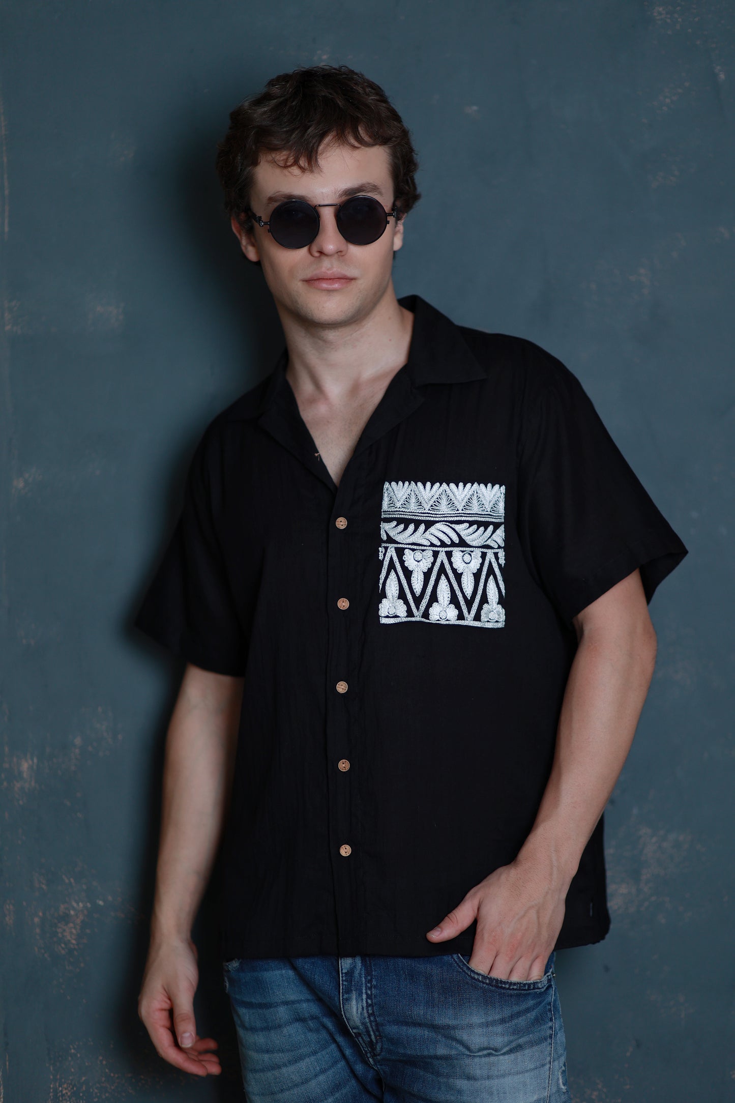 DVI SHIRT IN EBONY