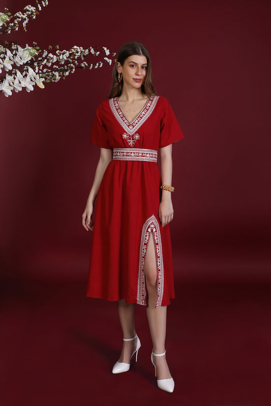 SIDDHI FLARE DRESS IN RED